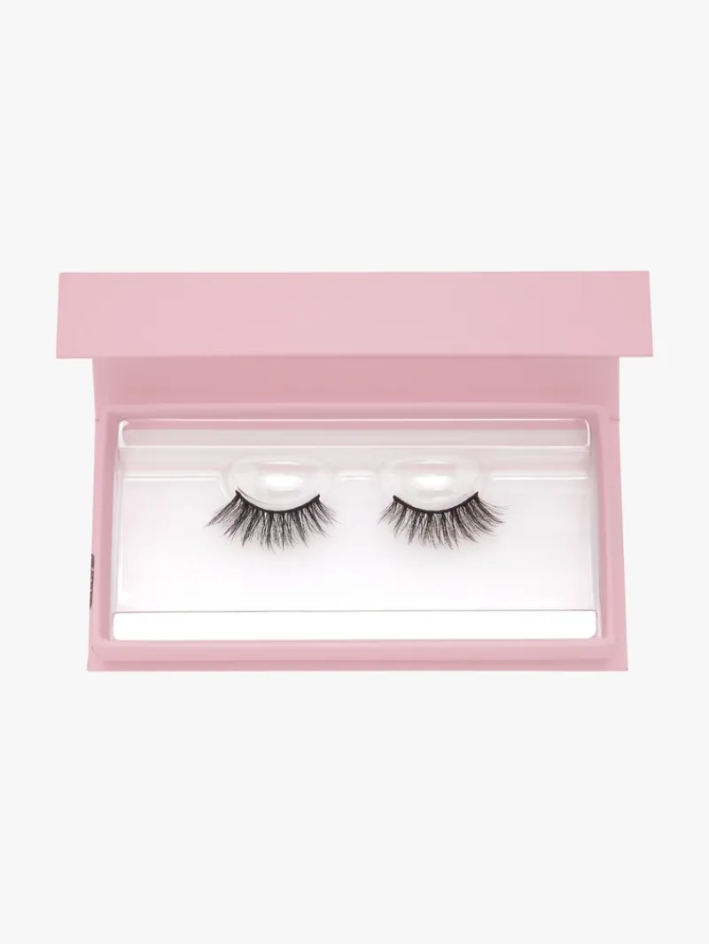 Lilly Lashes Butterfl'eyes Half Lash Dreamy | MECCA Hot