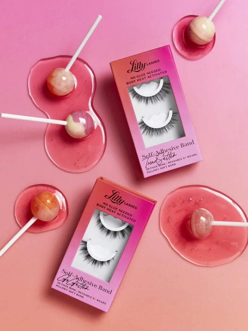 lilly_lashes_self_adhesiv_3-2.webp Lilly Lashes Self Adhesive Band 3D Faux Mink GoGetter | MECCA Discount