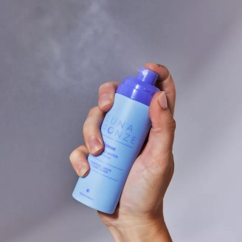 luna_bronze_illume_face_t_2.webp Luna Bronze Illume Face Tanning Water | MECCA Sale