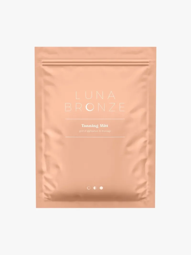 Luna Bronze Self Tanning Mitt | MECCA Best