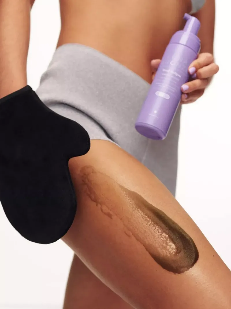 luna_bronze_total_eclipse_3.webp Luna Bronze Total Eclipse - Express Tanning Mousse | MECCA Best