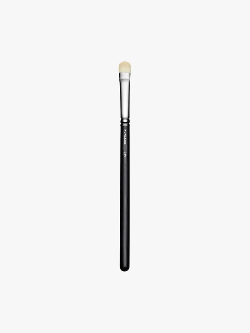 M·A·C Cosmetics 239 Eye Shader Brush | MECCA New