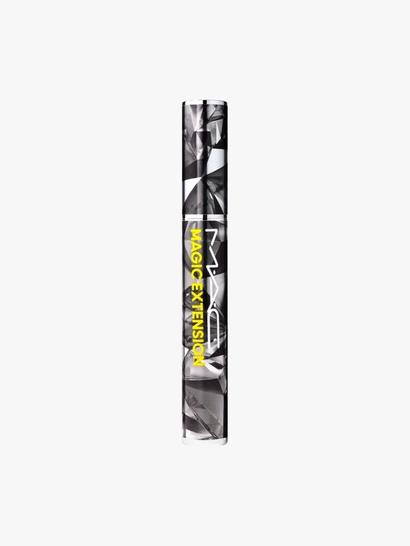 mac_cosmetics_magic_exten_3.webp M·A·C Cosmetics Magic Extension Fibre Mascara | MECCA Outlet