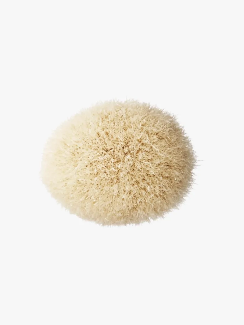 M·A·C Cosmetics 137S Long Blending Brush | MECCA Outlet