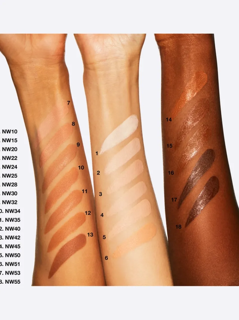 mac_cosmetics_studio_fix__3-2.webp M·A·C Cosmetics Studio Fix 24-Hour Smooth Wear Concealer | MECCA Outlet