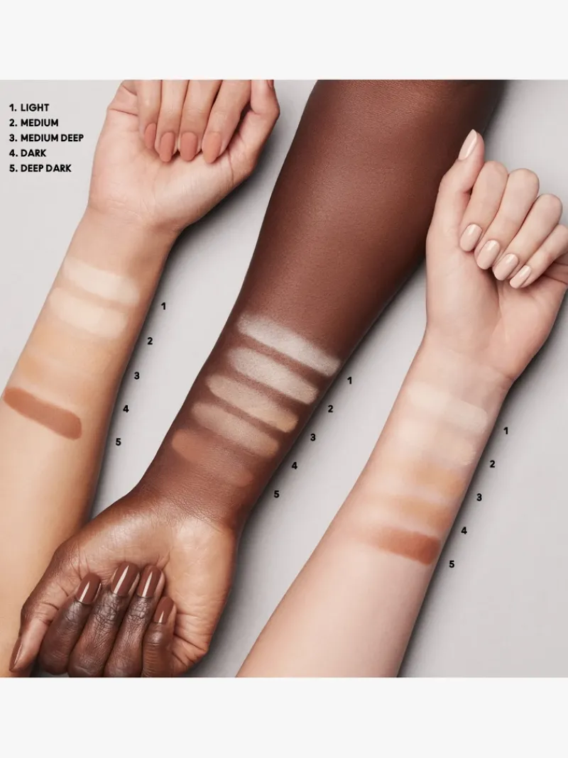 mac_cosmetics_studio_fix__5-3.webp M·A·C Cosmetics Studio Fix Pro Set + Blur Weightless Loose Powder | MECCA Discount