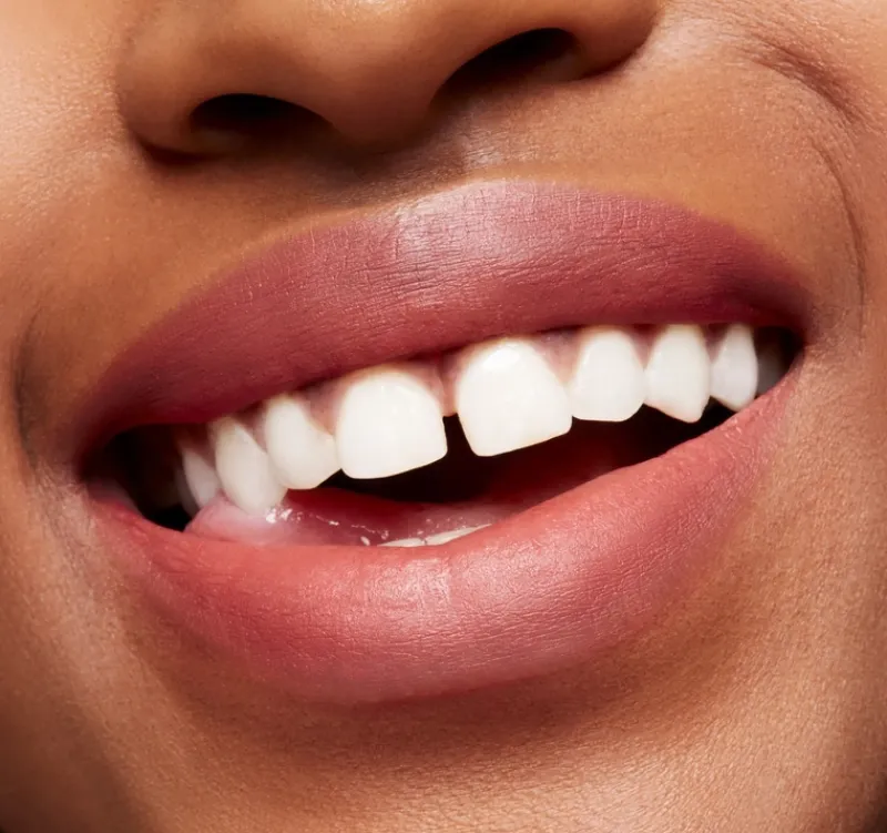 mac_cosmetics_velvet_blur_2.webp M·A·C Cosmetics Velvet Blur Slim Stick Lipstick | MECCA Hot