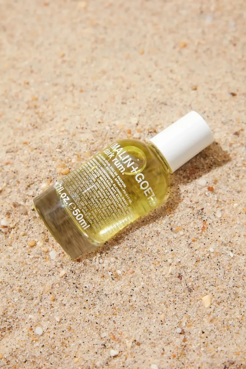 malingoetz_dark_rum_eau_d_5.webp MALIN+GOETZ Dark Rum Eau De Parfum | MECCA Fashion
