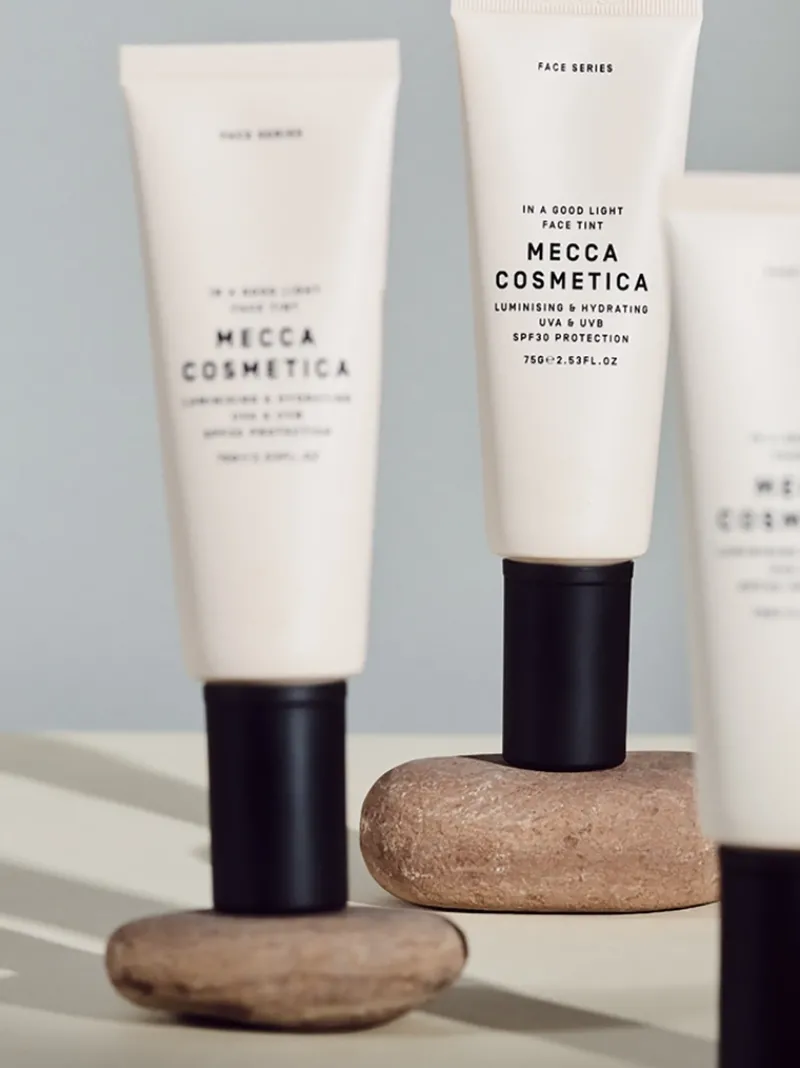 mecca_cosmetica_in_a_good_3-3.webp MECCA COSMETICA In A Good Light Tinted Moisturiser SPF30 | MECCA Hot