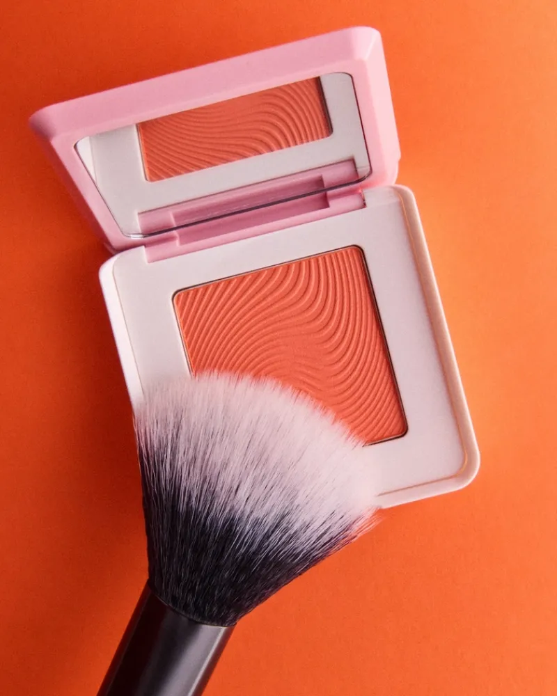 MECCA MAX Angled Diffusing Brush | MECCA Fashion