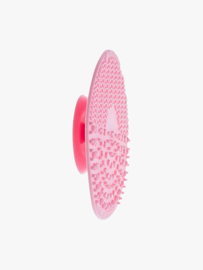 MECCA MAX Makeup Brush Cleansing Pad | MECCA Fashion