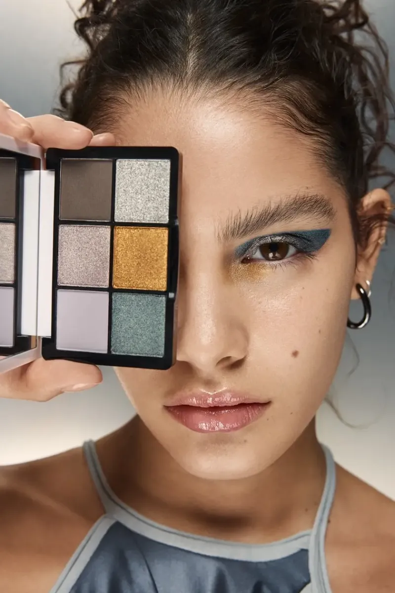 mecca_max_mini_mix_eyesha_2.webp MECCA MAX Mini Mix Eyeshadow Palette | MECCA New