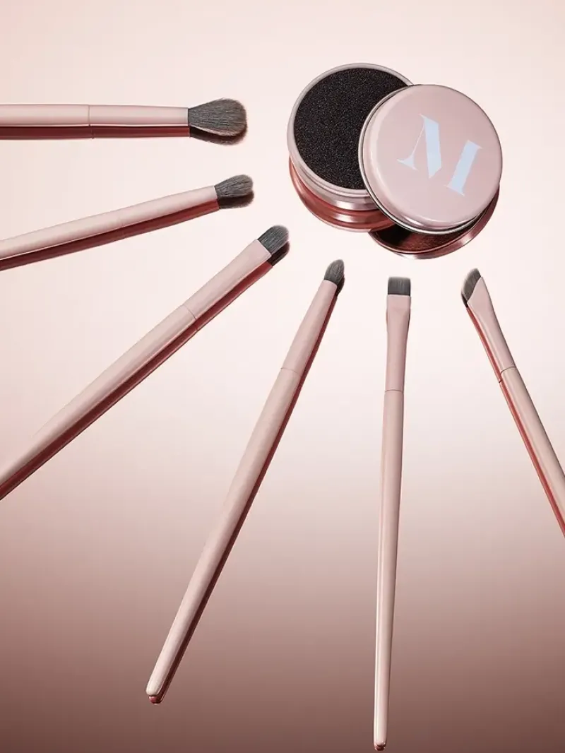 morphe_eye_shaping_essent_4.webp Morphe Eye Shaping Essentials Bamboo & Charcoal Infused Eye Brush Set | MECCA Outlet