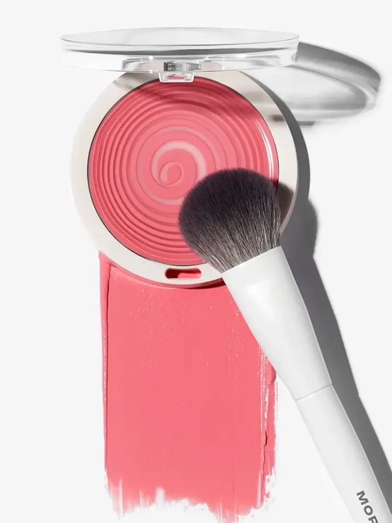 morphe_m_rounded_cream_am_3.webp Morphe M201 Rounded Cream & Liquid Blush Brush | MECCA Hot