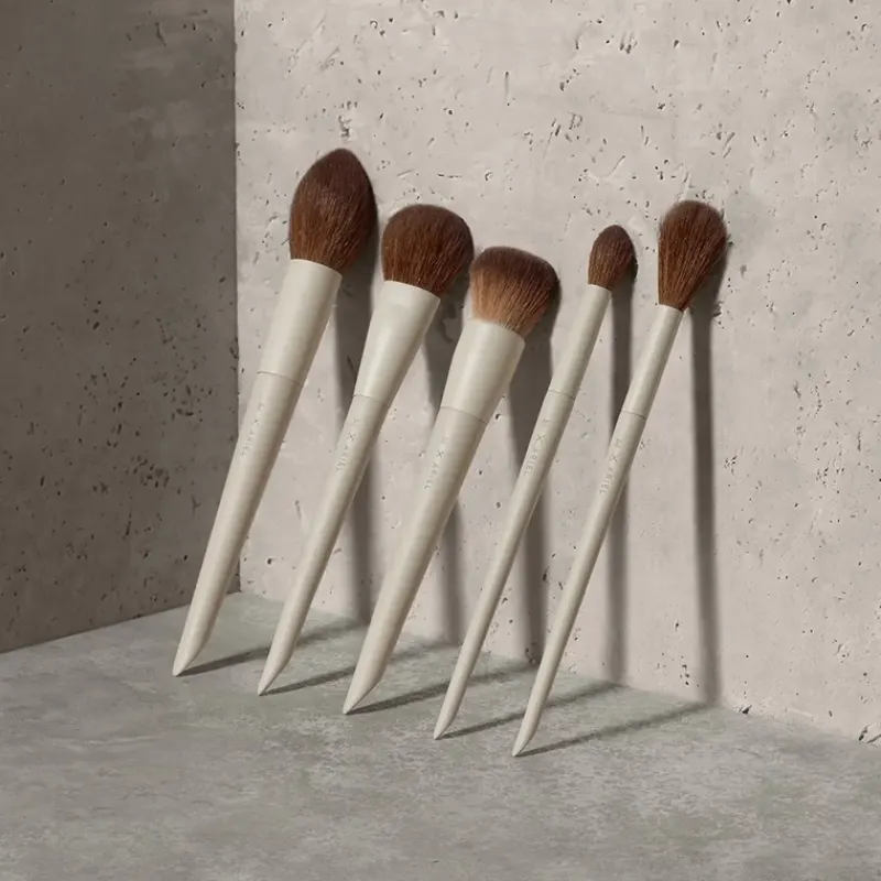 morphe_x_ariel_signature__6.webp Morphe x Ariel Signature 5-Piece Face Brush Set | MECCA Best