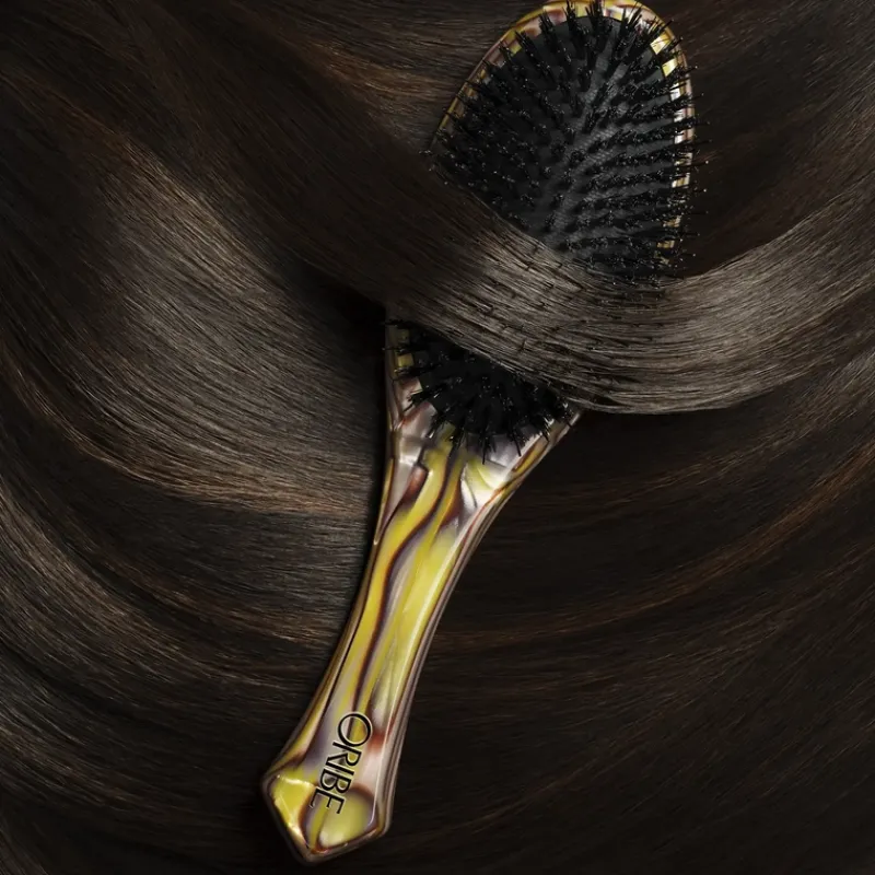oribe_flat_brush__mecca_3.webp Oribe Flat Brush | MECCA Online