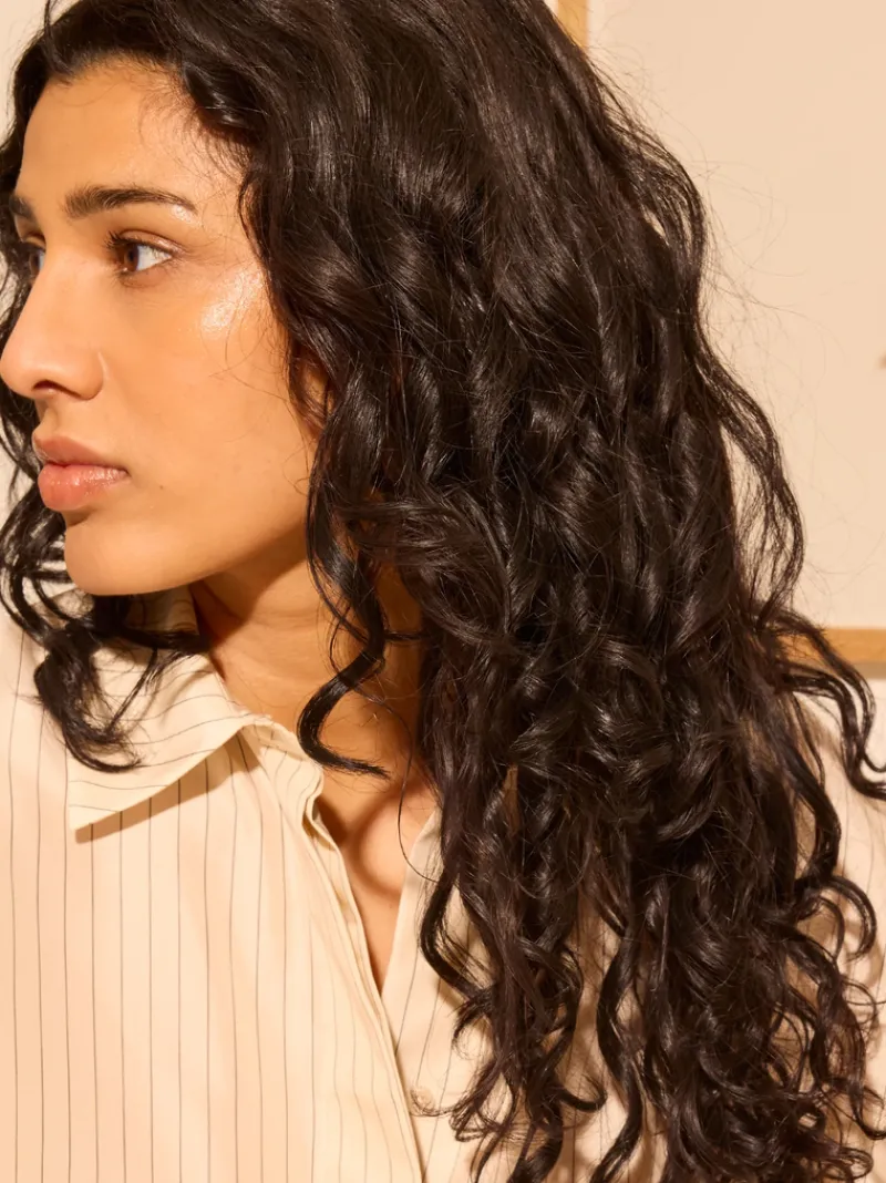 oribe_hair_alchemy_heatle_7.webp Oribe Hair Alchemy Heatless styling Balm | MECCA Clearance