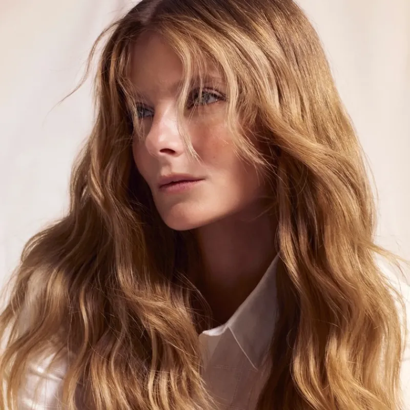 oribe_serene_scalp_oil_co_5-2.webp Oribe Serene Scalp Oil Control Powder Dry Shampoo | MECCA Fashion