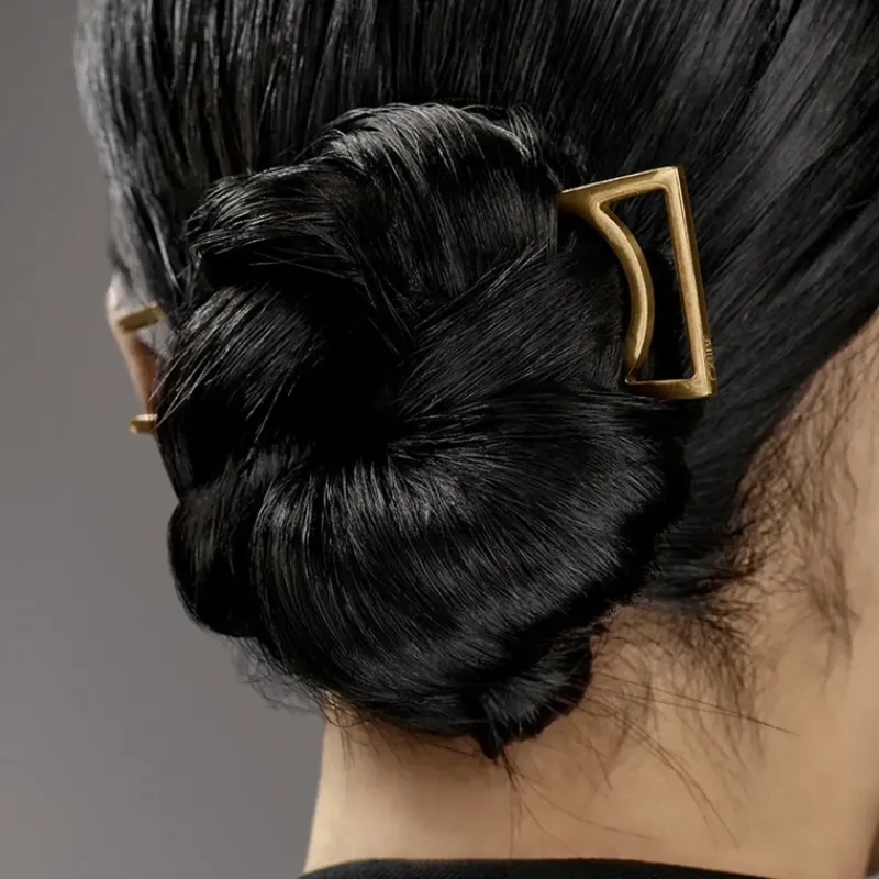 oribe_superfine_hair_spra_3.webp Oribe Superfine Hair Spray | MECCA Sale