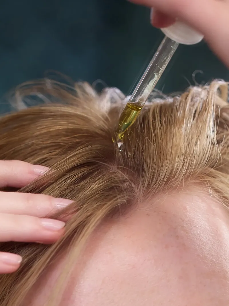 philip_b_scalp_booster__m_3.webp Philip B. Scalp Booster | MECCA Outlet