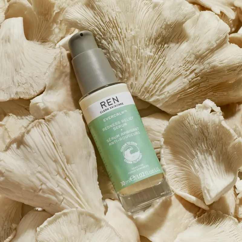 ren_clean_skincare_everca_2.webp REN Clean Skincare Evercalm Redness Relief Serum | MECCA Discount