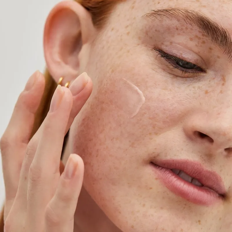 rms_beauty_quotrequot_evo_5.webp RMS beauty "Re" Evolve Radiance Locking Primer | MECCA Outlet