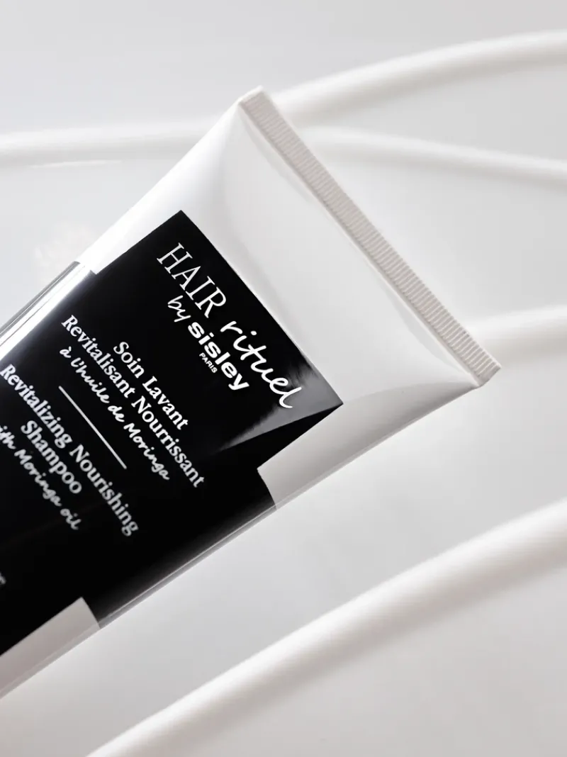 sisley_revitalizing_nouri_3.webp Hair Rituel by Sisley Sisley Revitalizing Nourishing Shampoo | MECCA Online
