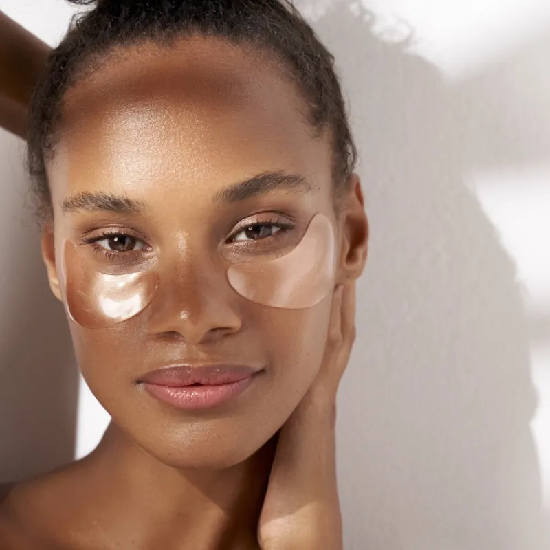 skin_rose_gold_illuminati_3.webp 111SKIN Rose Gold Illuminating Eye Mask | MECCA Hot