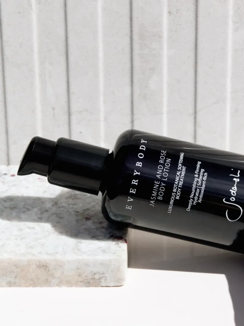 sodashi_jasmine_and_rose__2.webp Sodashi Jasmine and Rose Body Lotion | MECCA Online