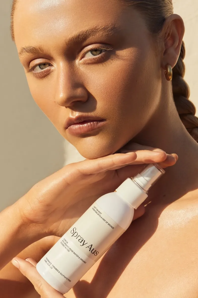 Spray Aus Tan Mist | MECCA Fashion