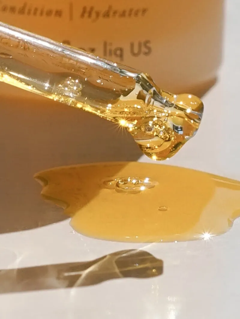 summer_fridays_heavenly_b_4.webp Summer Fridays Heavenly Boost All-In-One Face Oil | MECCA New