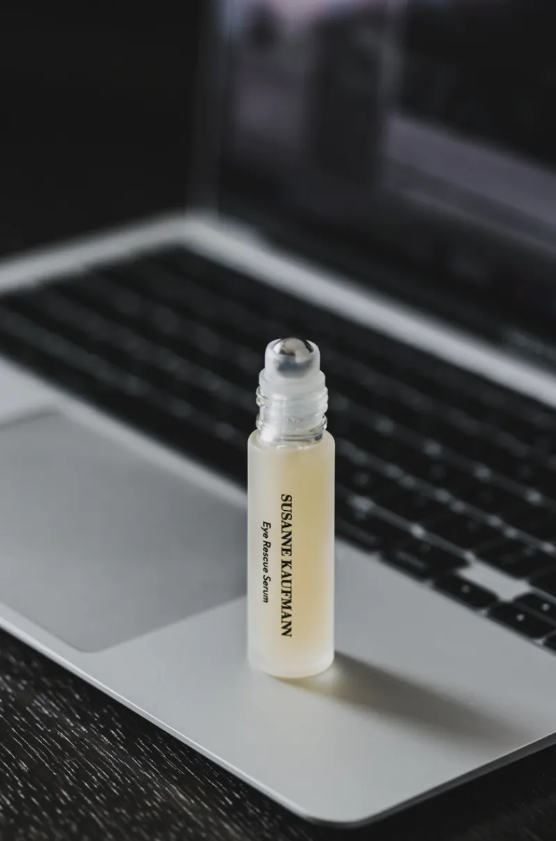 susanne_kaufmann_eye_resc_2.webp Susanne Kaufmann Eye Rescue Serum | MECCA New
