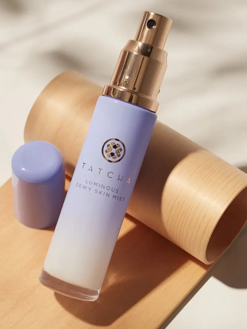 tatcha_luminous_dewy_skin_3.webp Tatcha Luminous Dewy Skin Mist | MECCA Sale