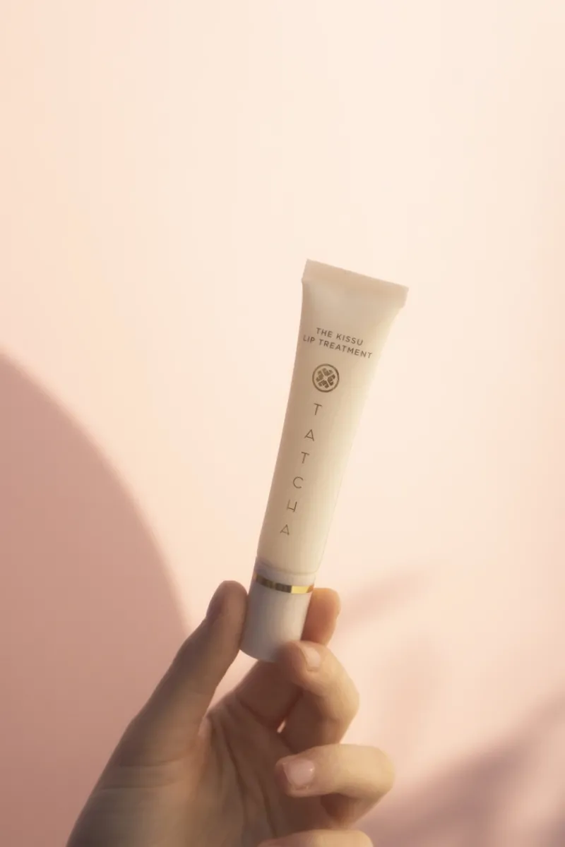 tatcha_the_kissu_lip_trea_2.webp Tatcha The Kissu Lip Treatment | MECCA Outlet