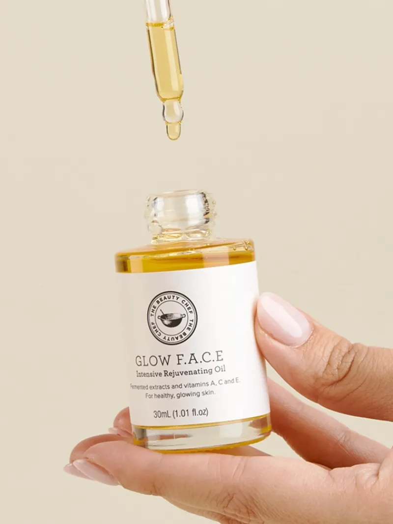 the_beauty_chef__glow_fac_2.webp The Beauty Chef - Glow F.A.C.E Oil | MECCA Outlet