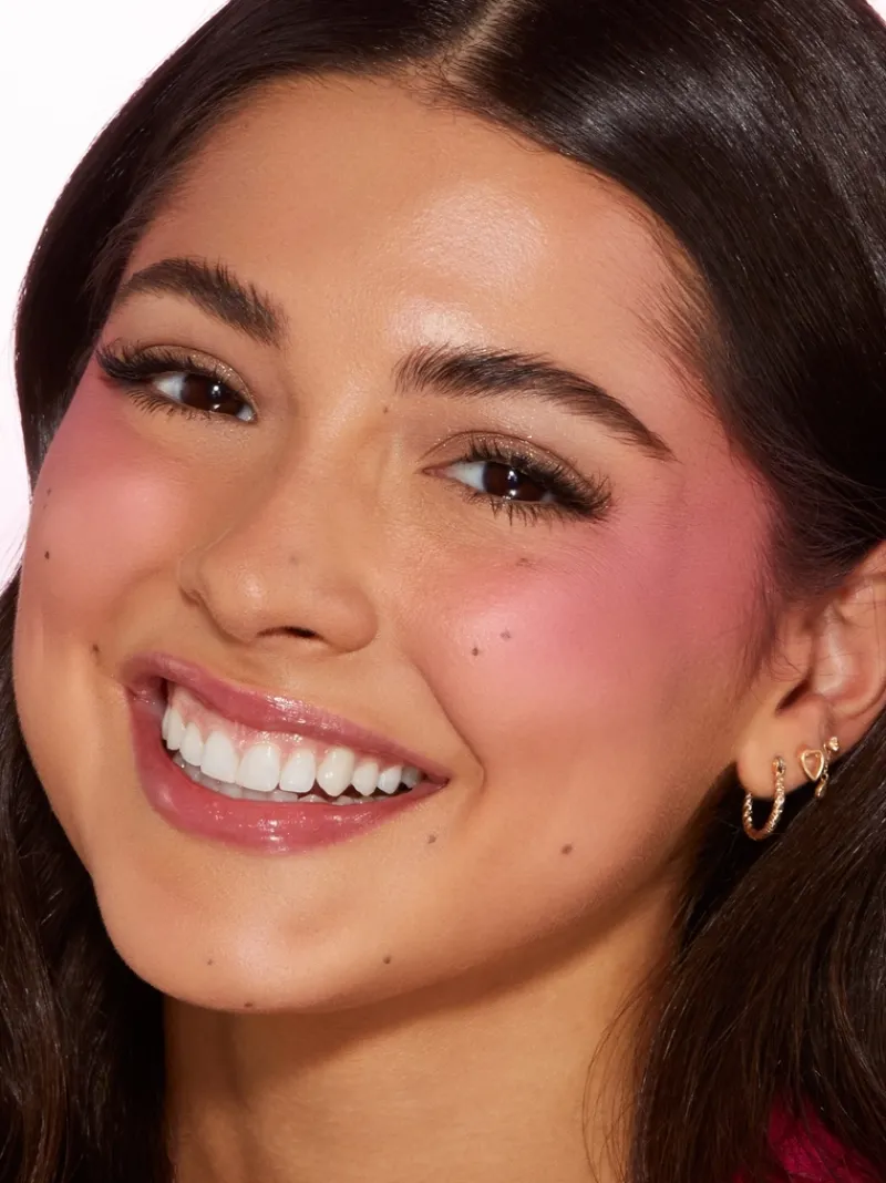 too_faced_cloud_crush_blu_5.webp Too Faced Cloud Crush Blurring Blush | MECCA Clearance