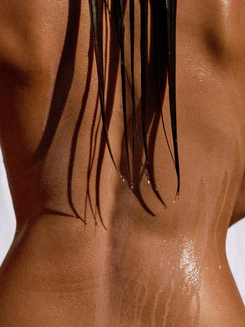 uni_hydrating_conditioner_3.webp Uni Hydrating Conditioner | MECCA Outlet