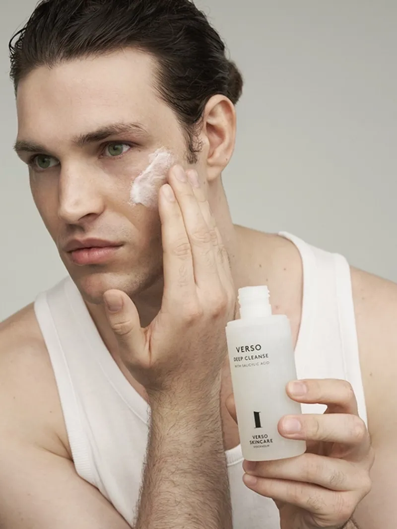 verso_skincare_acne_deep__5-1.webp VERSO Skincare Acne Deep Cleanse | MECCA Clearance