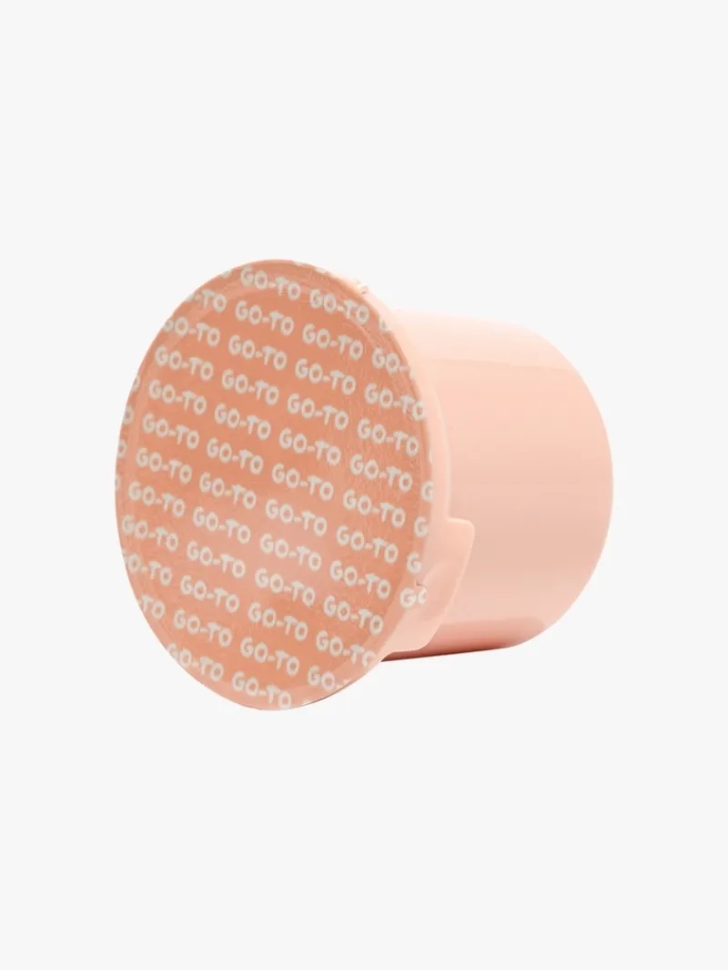 very_lightweight_moisturi_2.webp Go-To Very Lightweight Moisturiser Refillable Pod - GO TO | MECCA Fashion